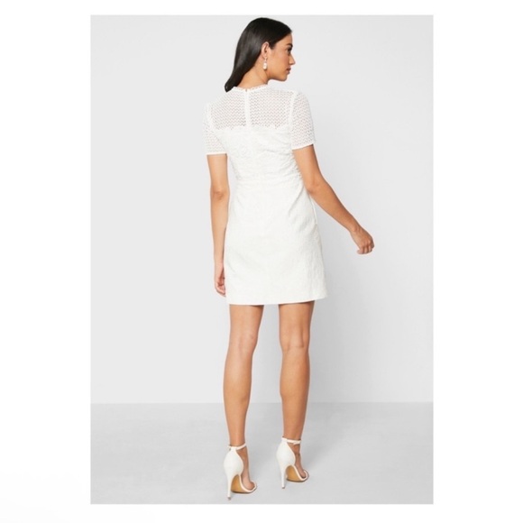 New! REISS London Freyda Lace Sheer Crochet Detailing Mini Dress in White - Picture 5 of 11
